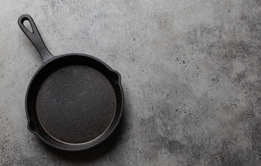 Cast iron skillet